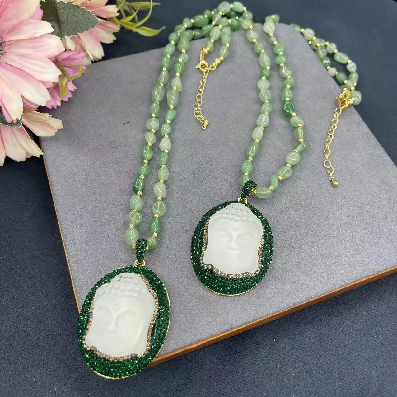 DIY accessories New Buddha head inlaid with natural aventurine sweater chain Mid-Age niche autumn and winter vintage popular nat
