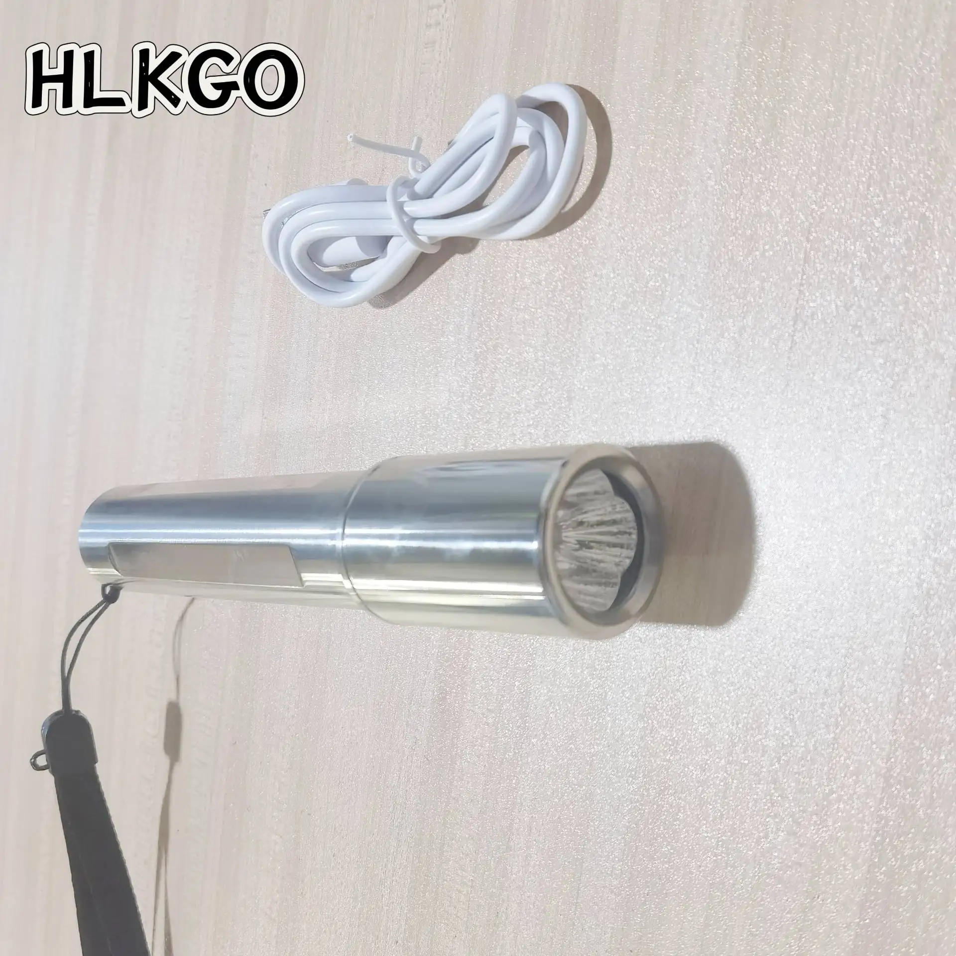 

Red Light Therapy Device with 5 Wavelengths - Deep Penetrating Treatment for Inflammation, Joint Pain and Wrinkles