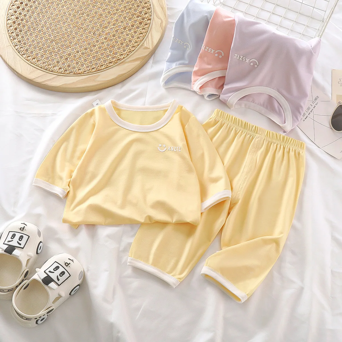 Kids Thin Pajamas Girls Baby Seven-Piece Home Wear Set Infants Boys Summer Air Conditioning Clothes Ice Silk Pants