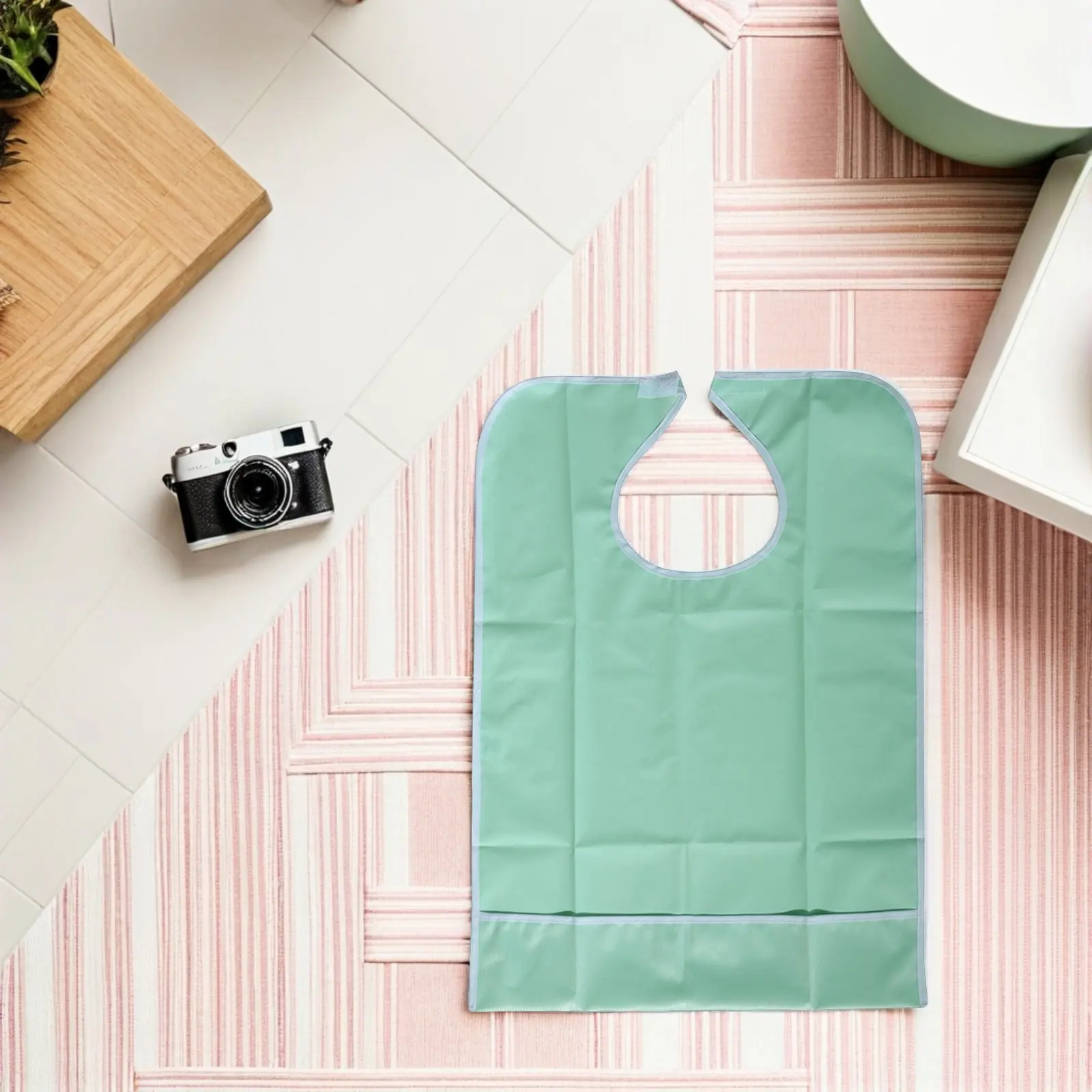 Waterproof Adult Bib Mealtime Protector Aid Apron for Women Light Green Adjustable Snap Fastener Crumb Catcher Cloth