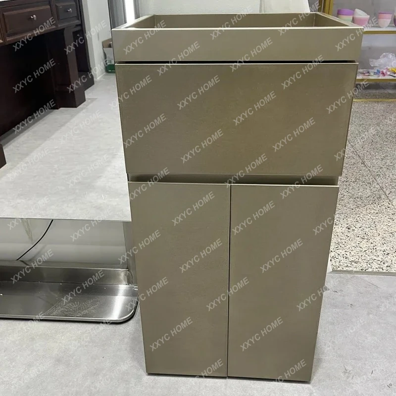 خزانة أدوات صالون الحلاقة لصالونات تصفيف الشعر من الفولاذ المقاوم للصدأ لقص الشعر وخزانة صالون الشعر