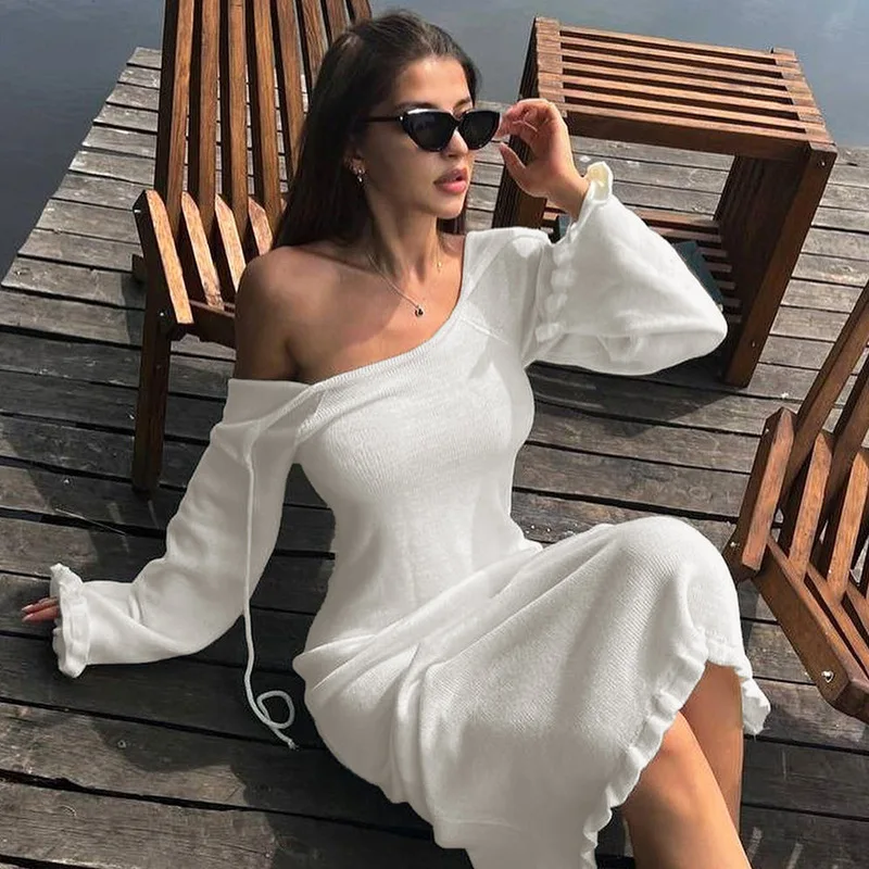 

Elegant Backless Knit Long Dress for Women Autumn Sexy Flare Long Sleeve Holidays Dress Fashion Lace-up Casual Dress 2024 White