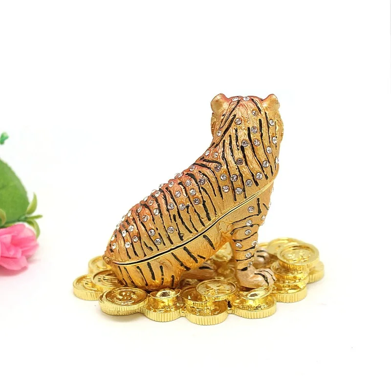 SHINNYGIFTS Lucky Fortune Tiger Figurine Statue Animal Model for 2022 Chinese Tiger New Year Car Decoration Souvenir Mothers Day