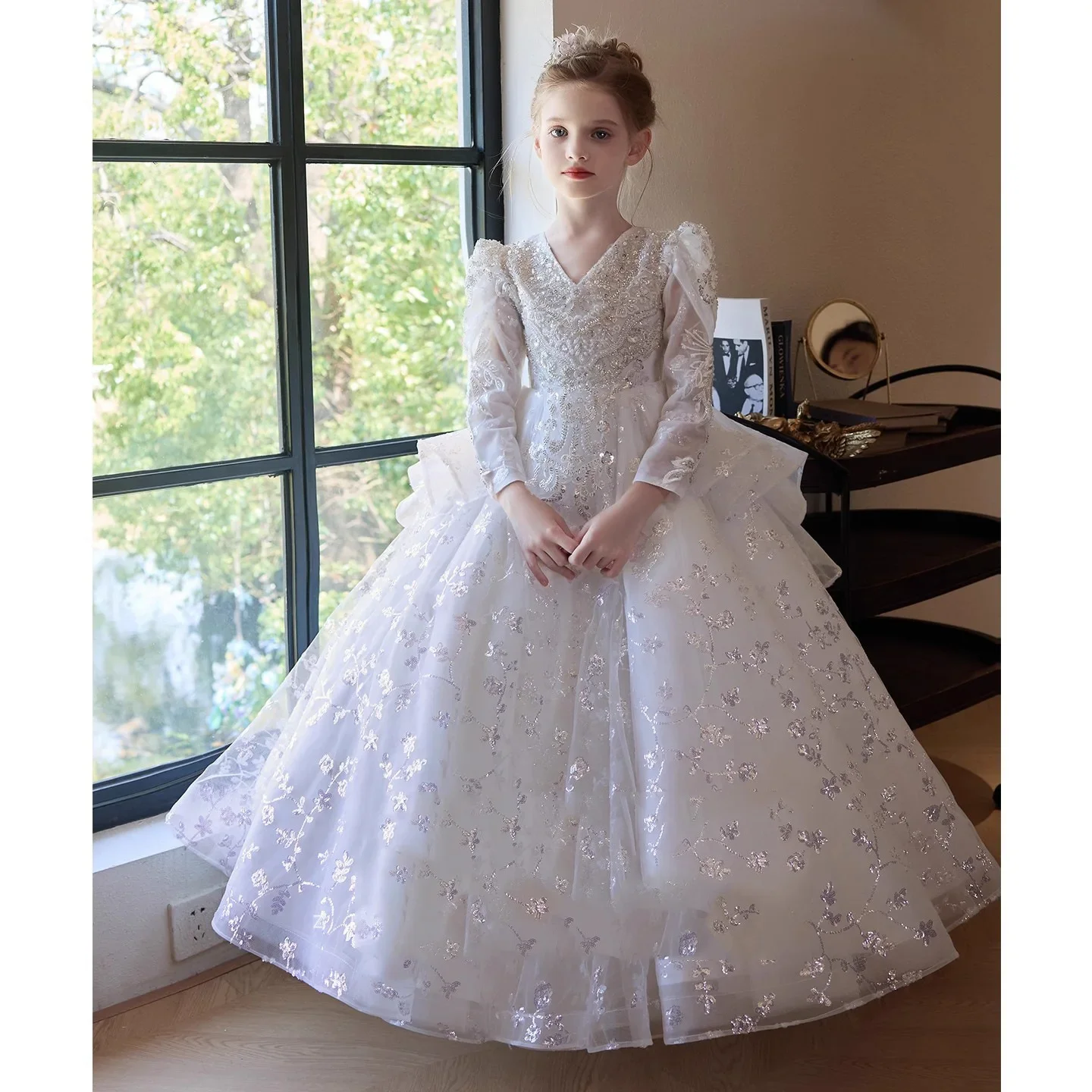 White High-End Luxury Long Sleeves Children Birthday Princess Dresses Flower Girl Wedding Sequin Boutique Party Dress For Baby