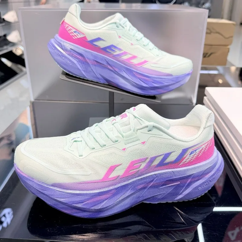 Professional Running Shoes Unisex Luxury Brand Training Shoes Mens Womens Light Weight Athletic Shoes Couples Soft Sole Gym Shoe