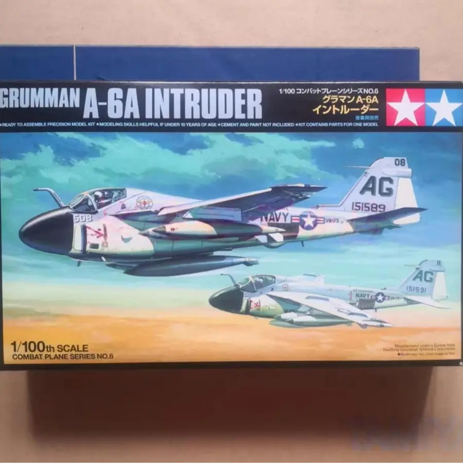 Tamiya TA61606 1/100 Grumman A-6A Intruder ™   Zestaw modelarski samolotu bojowego