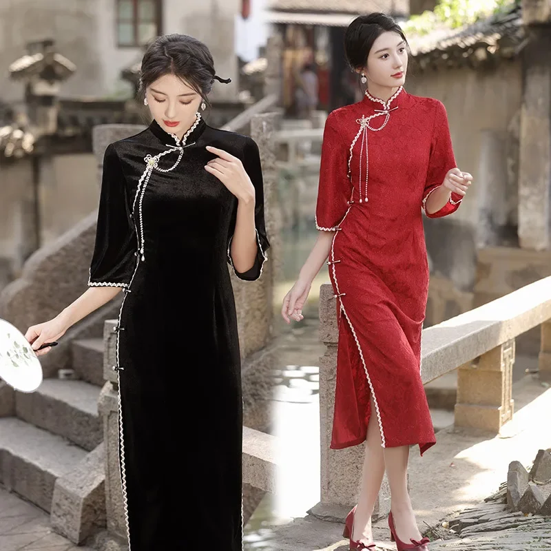 Black Velvet Chinese Style Long Cheongsam New Style Young Women Retro Slim Mid Sleeves Daily Spring Autumn Dress Qipao