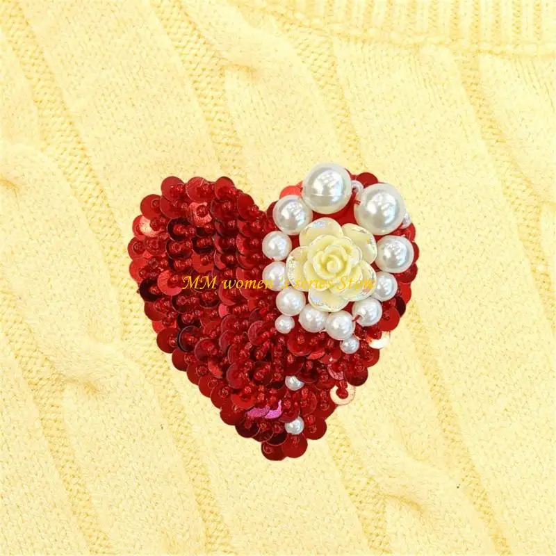 Q39C เลื่อมสีแดง applique เย็บหัวใจ applique แพทช์ศิลปะศิลปะสำหรับงานฝีมือ