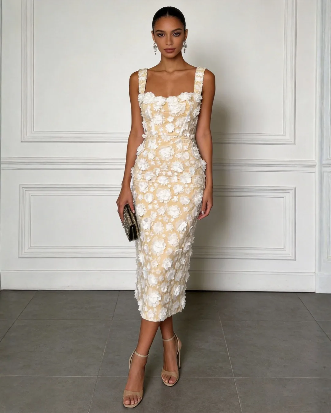 

Customized Elegant Champagne 3D Flower Midi Evening Dress Square Neck Spaghetti Strap Bodycon Formal Prom Party Gown New Design