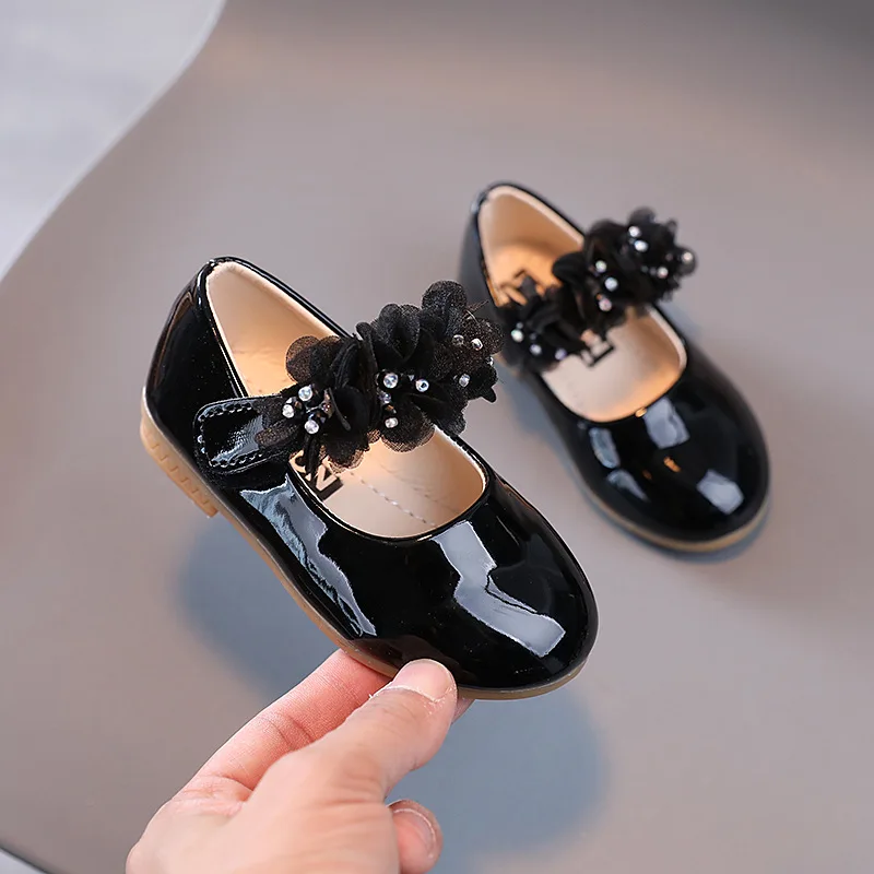 

Girls Princess Shoes New 2023 Spring Autumn Non-slip Flower Performance Party Leather Shoes Children's Fashion Soft Sole Shoes