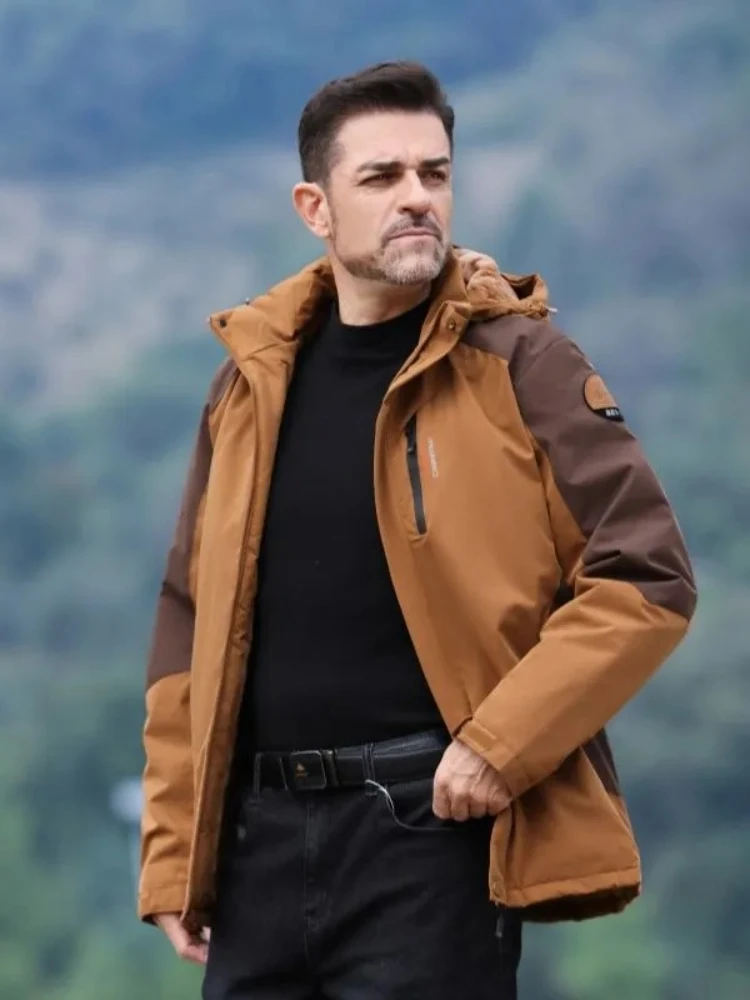 الشتاء في الهواء الطلق الصوف مبطن السترات الرجال مبطن الماس خياطة معطف القطن يندبروف مقاومة للماء مقنعين سميكة السترات