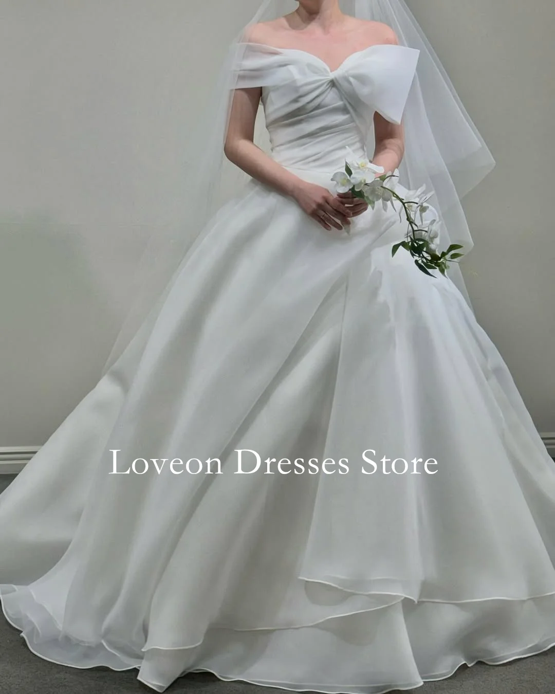 

Off Shoulder Simple Wedding Dresses Customized 프롬드레스 Sleeveless Organza Korea Pretty Ivory Bride Gowns Party Women Bride