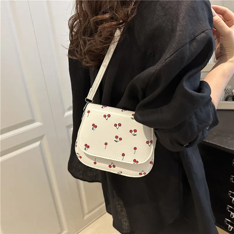 

2025 Summer Cute Print Shoulder Bag Korean Retro Mini Square Crossbody Purse Casual Stylish Top Handle Handbag for Women