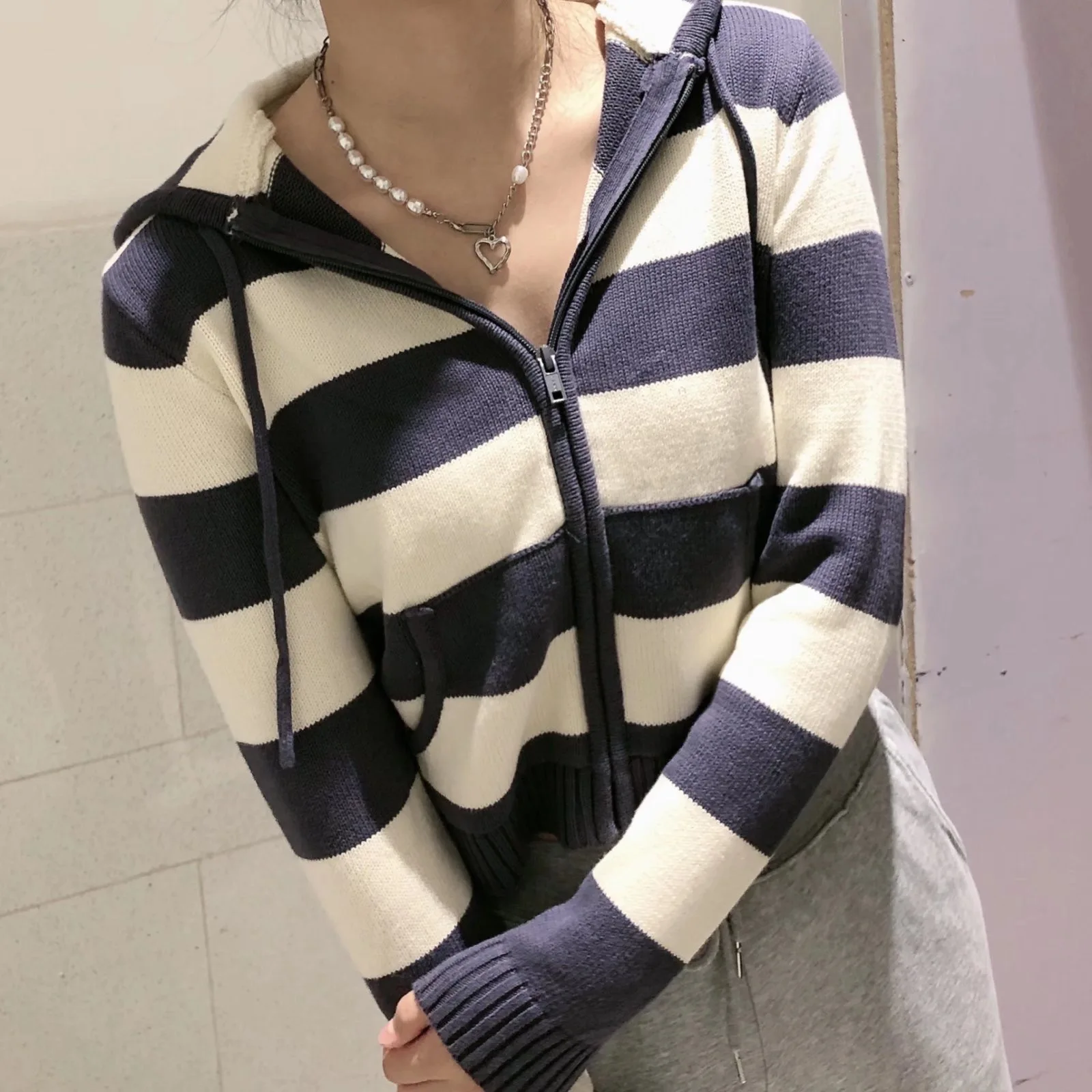 BM With Striped Hooded Knit Cardigan Navy Blue And White Striped Burst Hoodie Coat Women BM Style Short Sweater Knit Cardigan