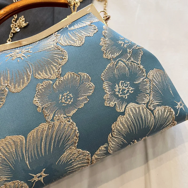 Chinese Flower Embroidery Handbag Chain Shoulder Crossbody Bag Vintage Elegant Evening Clutch Bag Pinch Buckle Shell Phone Pouch