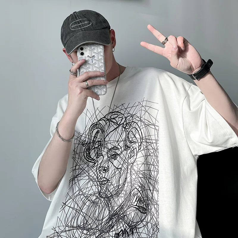 Couple Large Size Loose Abstract Thread Character Short Sleeve T-Shirt Men's High Street Hip Hop Cotton White T-Shirt Top M-5XL