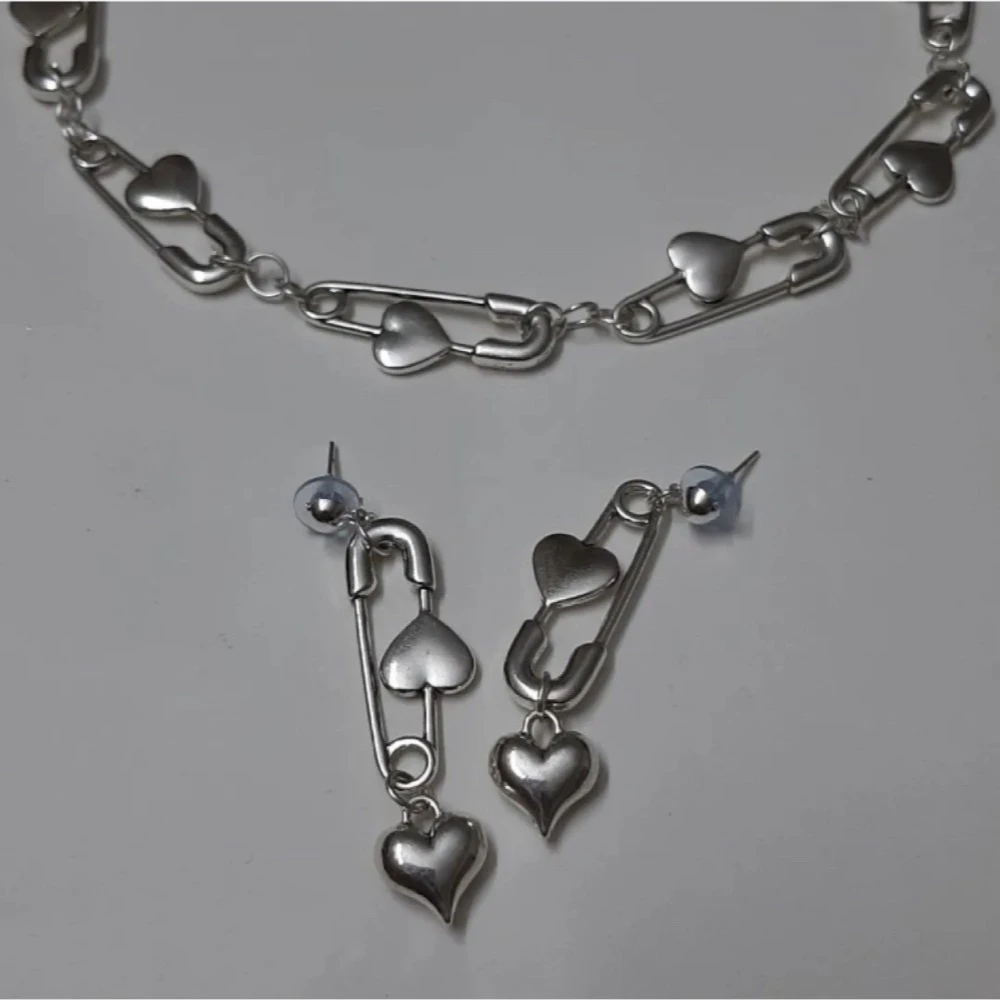 Personality Creative Silver Color Pin Heart-shaped Tassel Pendant Dangle Earrings Necklace for Women Retro Fashion Jewelry Gifts