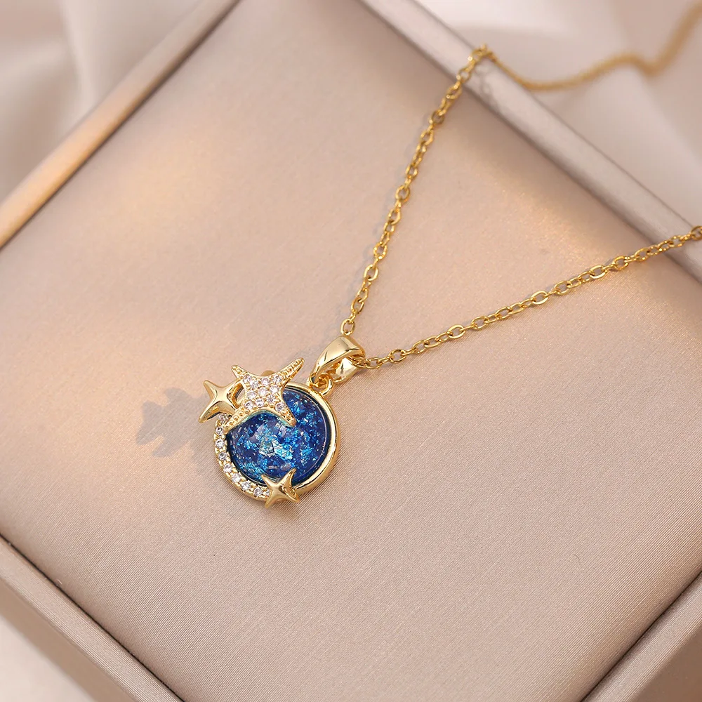Collar con colgante de Planeta de cristal azul de clavícula de moda de acero inoxidable, cielo estrellado de fantasía, collares de clavícula para estudiantes pequeños