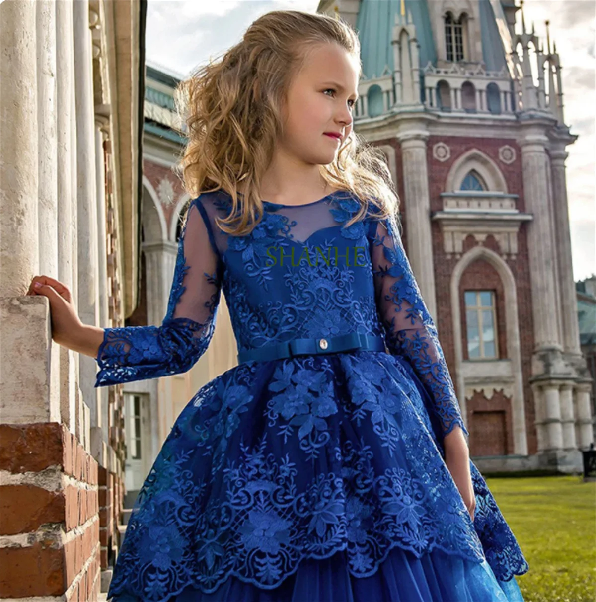 Customized Light Blue Flower Girl Dresses for Wedding Sleeveless Satin Bow Ball Gowns Jacquard Applique Tulle Elegant Party Long