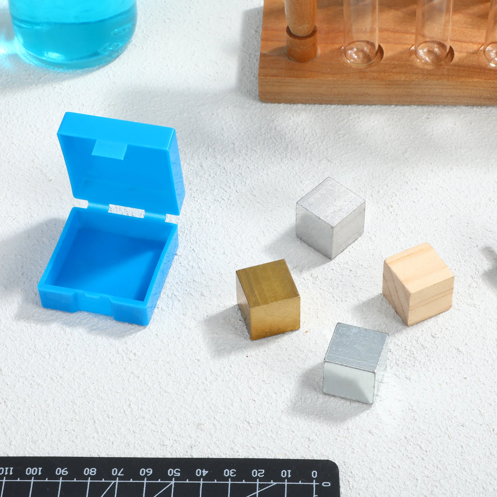 

Density Teaching Instrument Blocks Set 4 Pieces Polished Molding Precise Size Storage Convenient Carry