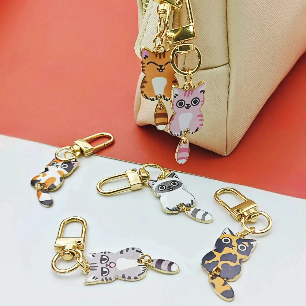 

Cat Dress Up Valentine Keychain Cute Small Animal Creative SimpleKey Chain Ring Metal Lover Hang Keyring Bag Pendant Gift