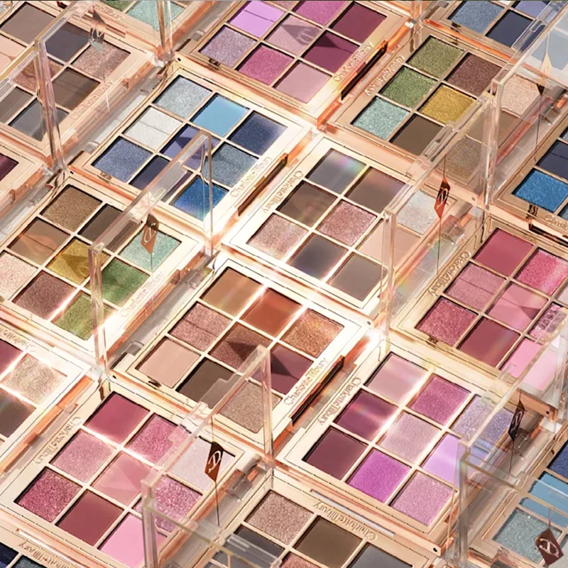 

Палетка теней для век и хайлайтера Charlotte Tilbury CT: универсальный набор румян с мелкодисперсной текстурой и деликатным сиянием