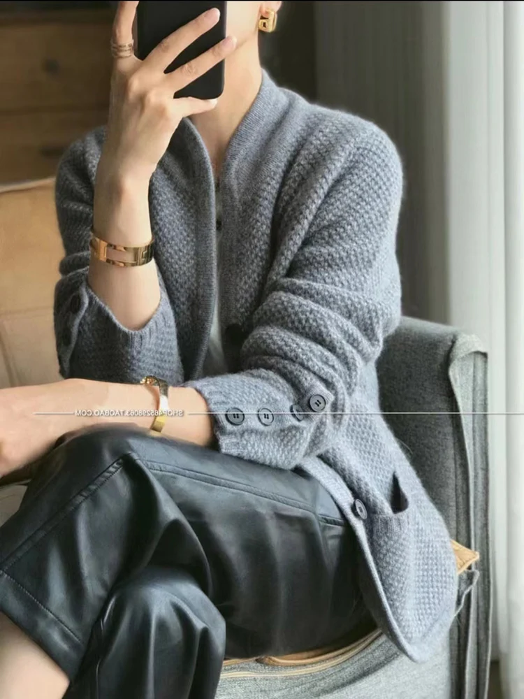 New hot high-end women\'s knitting cardigan cashmere wool sweater long sleeve half high collarsolid women\'s 100% wool sweater