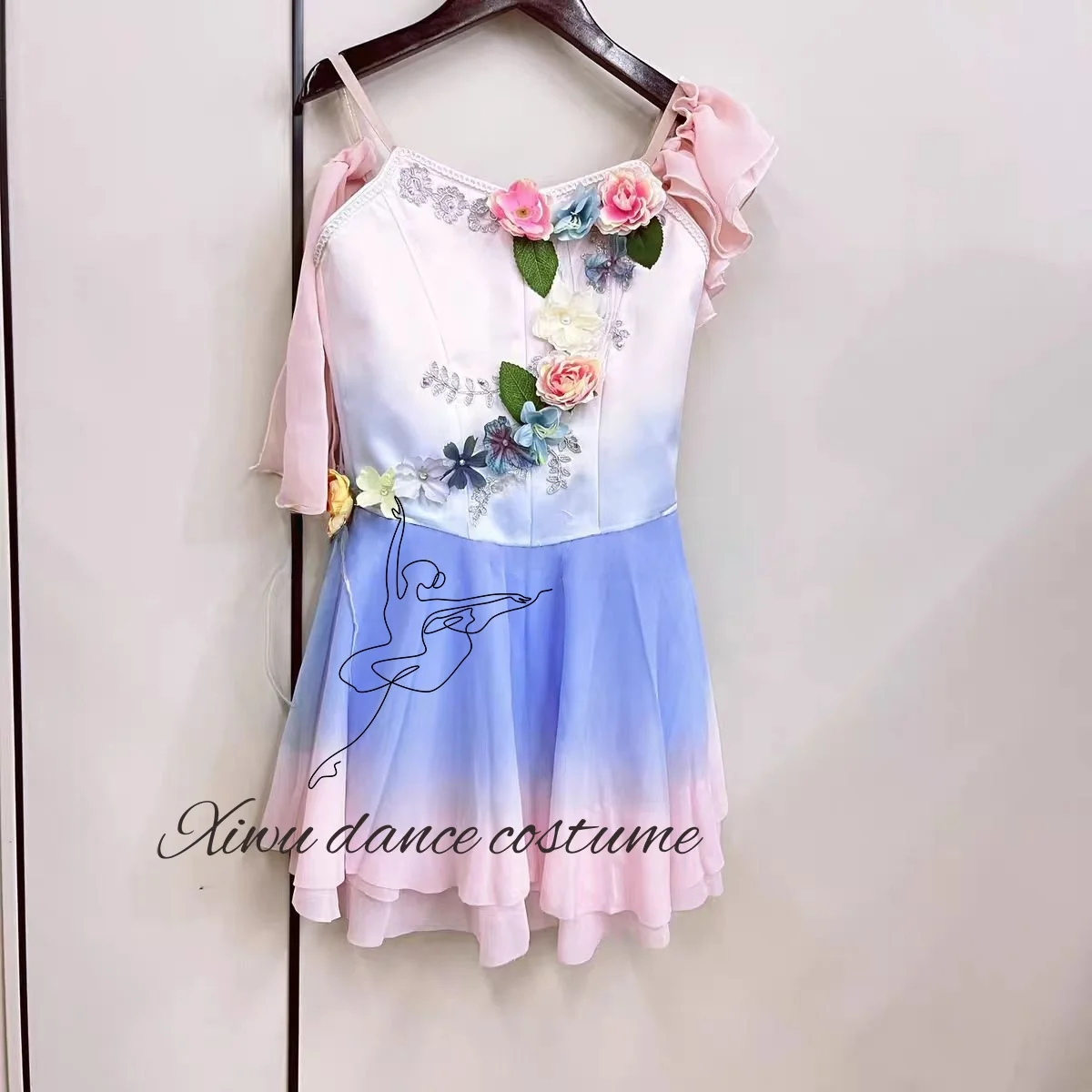 Abschlussball-Variationen, Ballettkleid, klassisches weißes langes Kleid, blauer Gürtel, Schleifen-Set, Diamant-Grand-Swing-Kleid