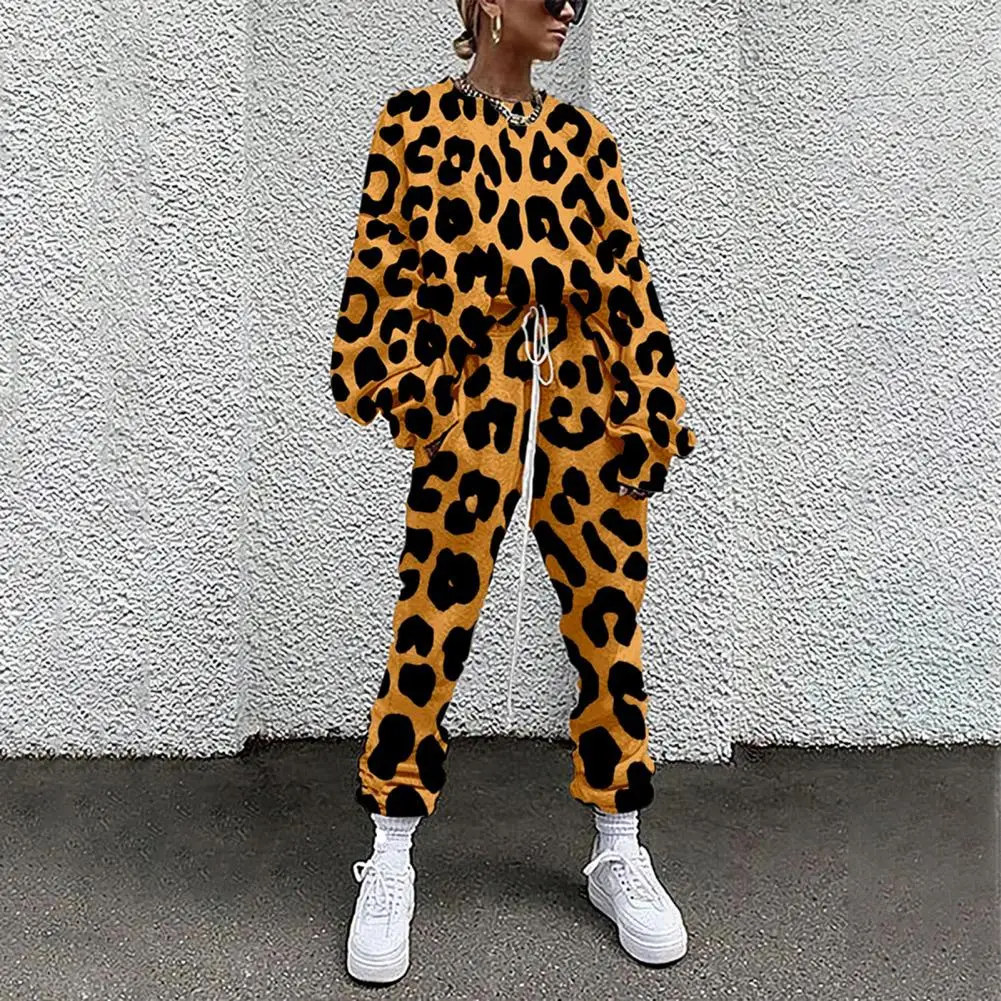 2Pcs/Set Stylish Women Tracksuit Washable Women Top Pants Leopard Relaxed Fit 3D Digital Print Outfit Tracksuit Streetwear