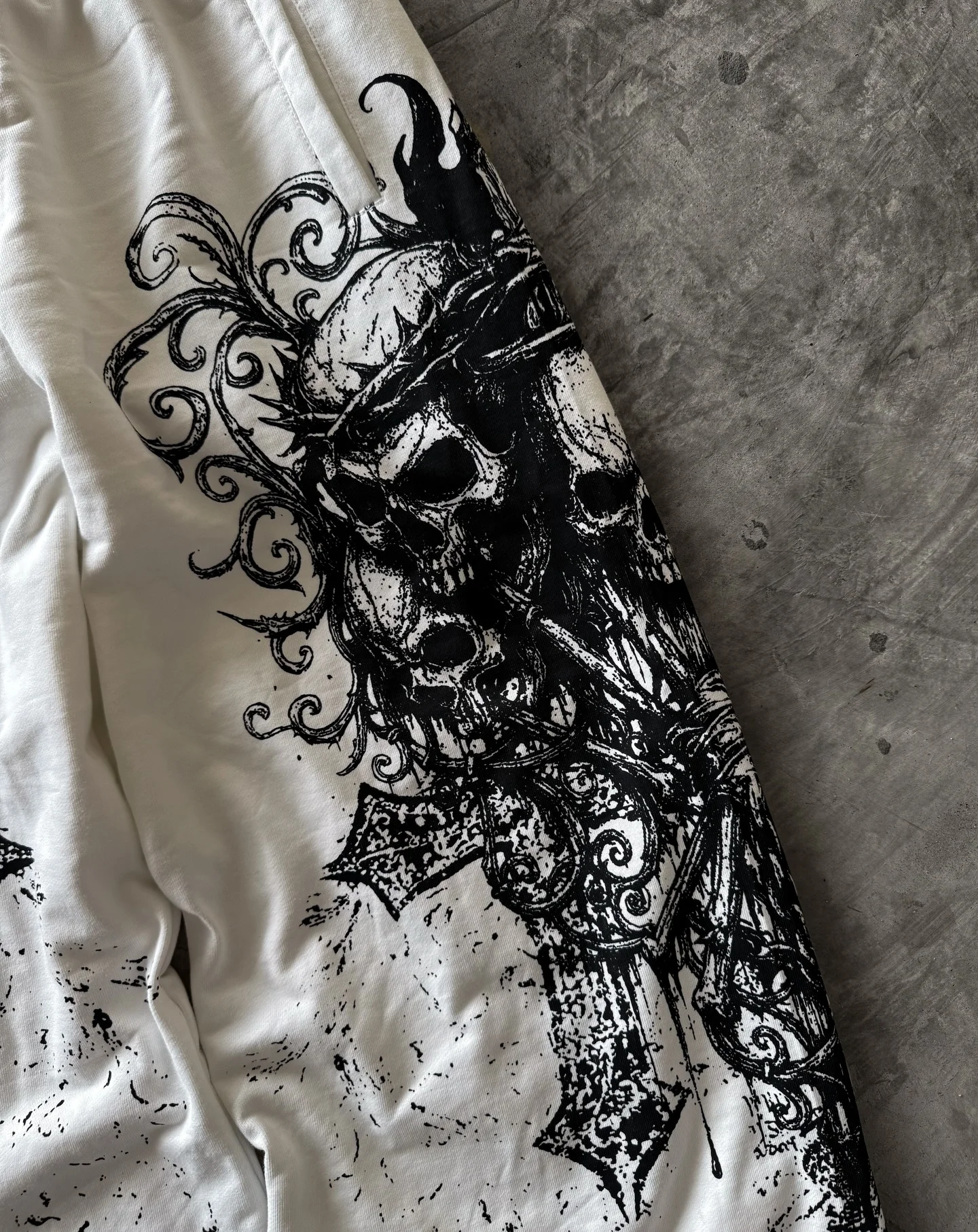 2026 Summer New Y2K Retro Casual Pants Gothic Skull Head Direct Spray Printed Floor Pants Extra Large Neutral Fashion Pants