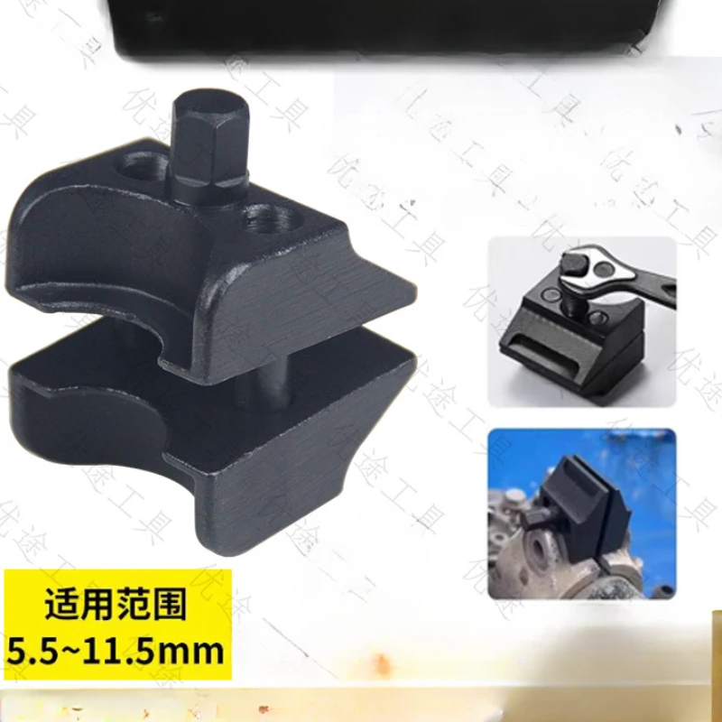 

Инструмент для разделения усиленного рога, установленный амортизатор, инструмент для снятия шаровой головки нижнего стойки