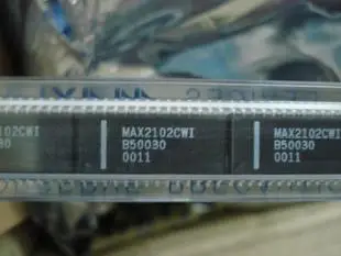Max2102cwi-28可変周波数チューナーチップ