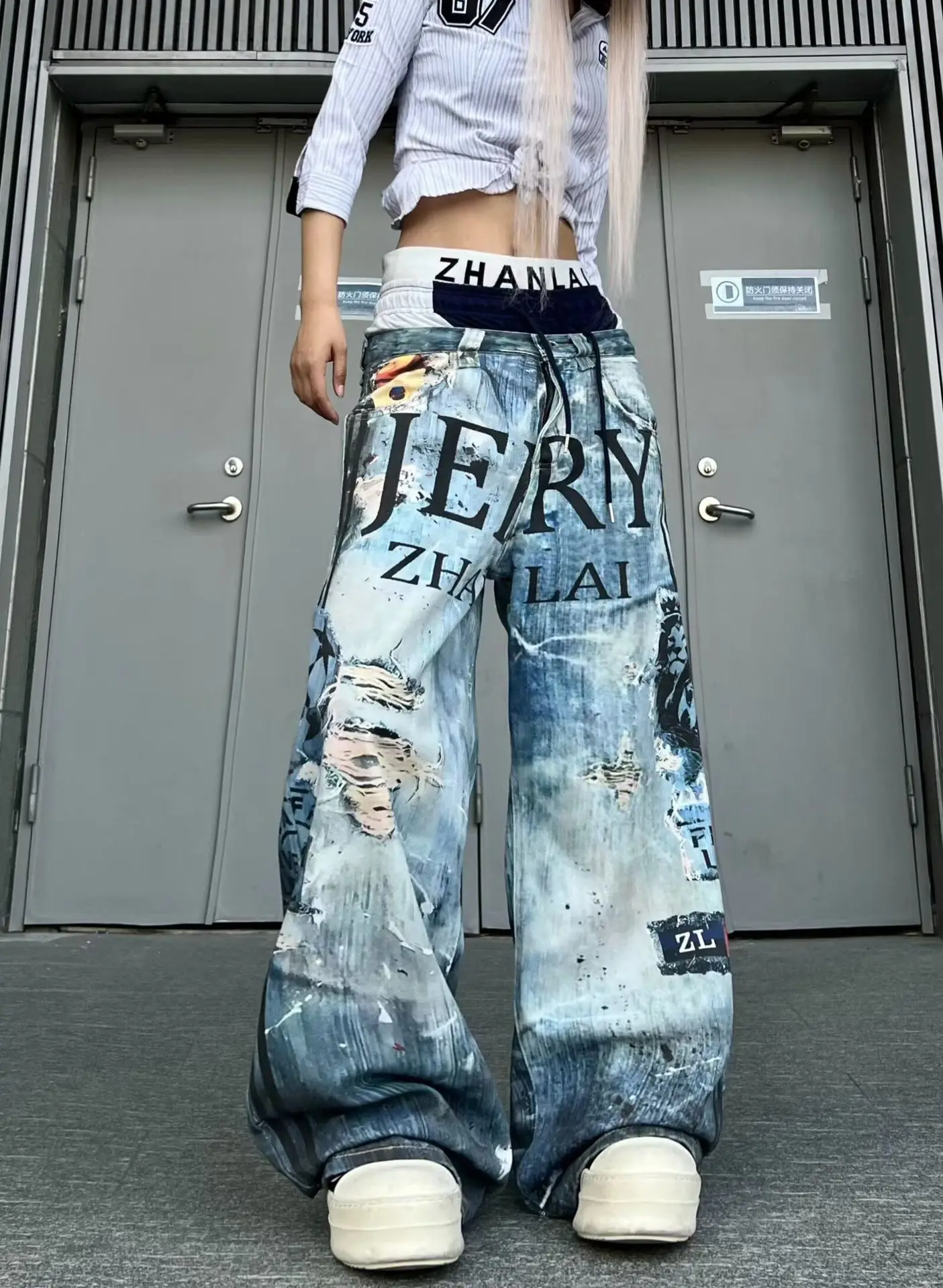Doodle-style cool print decorative washable three-waist denim pants street-fit loose straight-leg wide-leg pants Y2K style Punk