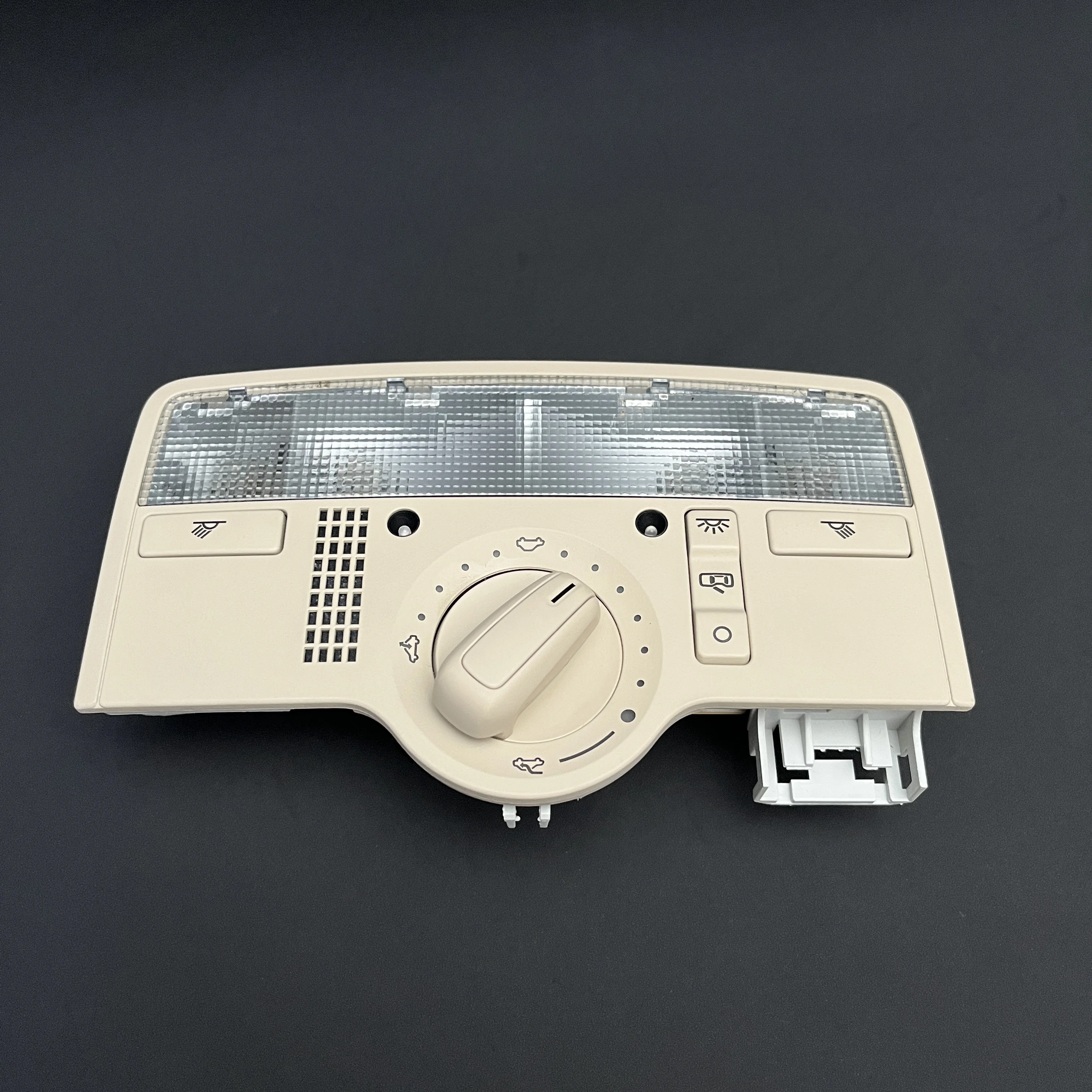 Beige Dome Reading Lamp with Sunroof Switch Knob Skylight Ceiling Light for VW Passat B5 3BD 947 105 B 3BD 947 105B 3BD947105B