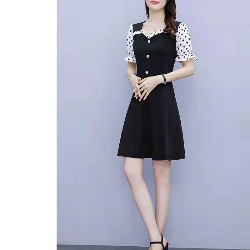 2024 New Summer Korean Fashion Minimalist Mid Length Dress Short Sleeved Square Collar Panel Printed Dot Button Women's Dress