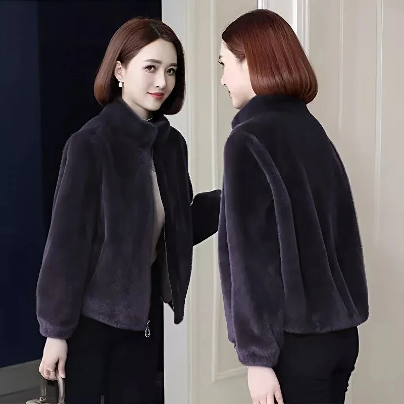 

Middle aged Mother Stand collar Short Fur Coat Women's 2025 Autumn Winter New Zipper Mink fur Top Female Versatile Warm Jacket