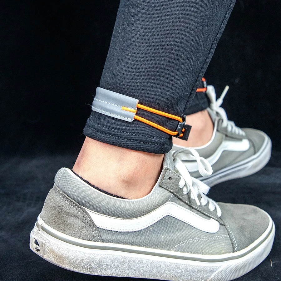 High Visibility Reflective Cycling Leg Straps, Adjustable Elastic Bicycle Leg Bands for Night Safety on Road & Mountain Bike