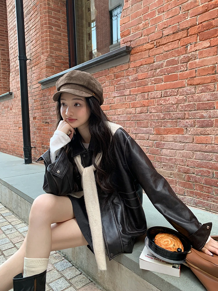 

Карамельная кожаная куртка женская демисезонная весна 2026, новая, высококачественная, стильная, малого размера, свободного кроя, с длинными рукавами, на молнии