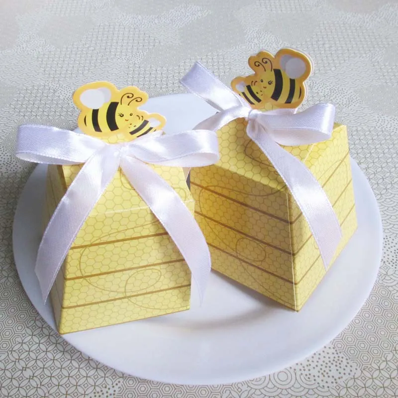 Cardboard Favors Box with a ribbon Cardpaper Candy Box for baby shower wedding party - yellow 100/lot free shipping