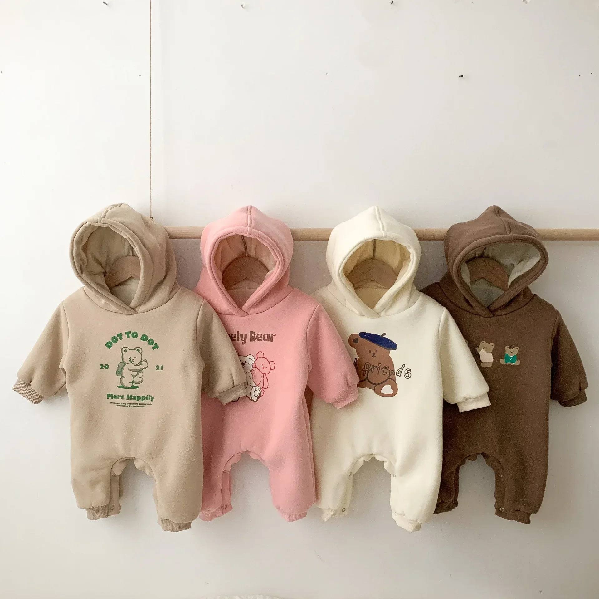 

Winter Plush Baby Romper Cute Cartoon Girls Boys Bodysuits One-Pieces Toddler Crawling Clothes Hooded Newborn Jumpsuit