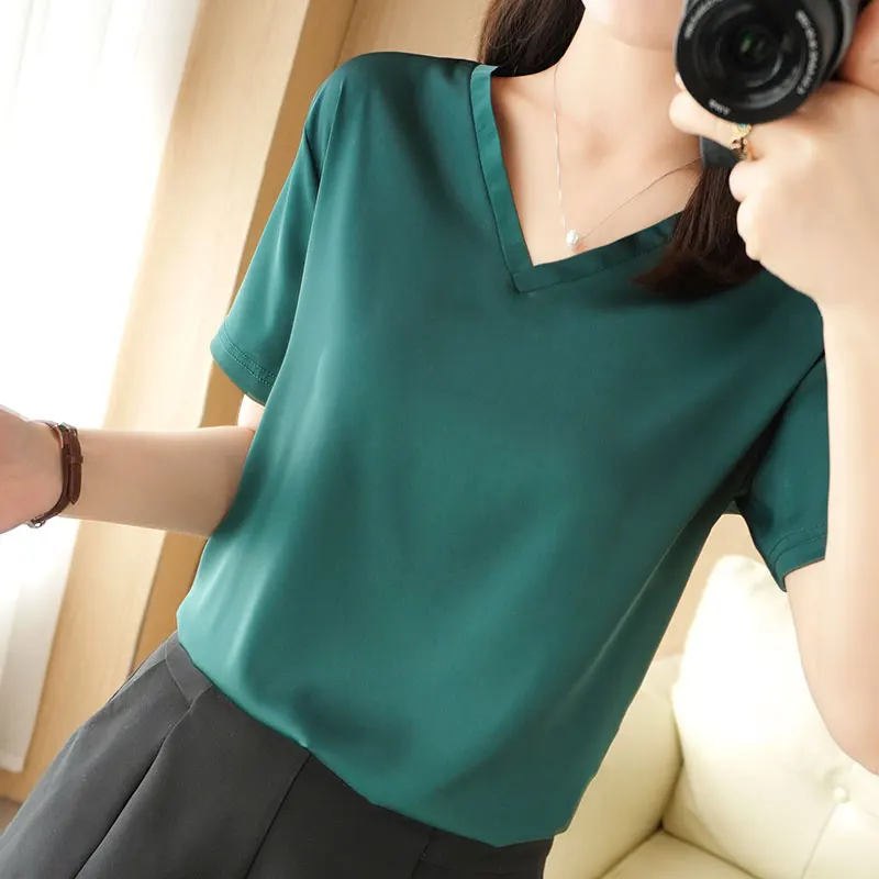 Satin Short-Sleeve T-Shirt Ladies Silk Inner New Tops 2022 Summer Thin Vest Loose Solid Pullovers Silk V-Neck Bottoming Shirt