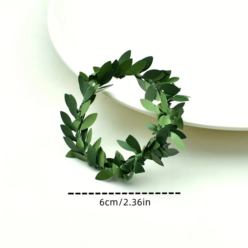 100/200pcs Simulation Plastic Rattan Napkin Rings Bulk Leaf Design Exquisite Table Decorations for Christmas Festive Supplies