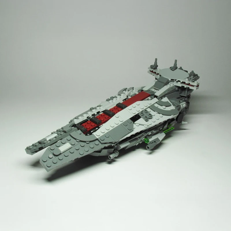 New 620Pcs Famous Star Battle Movie Moc Spaceship Model Diy Creative Ideas Bricks Toy Birthday Christmas Gift Building Blocks