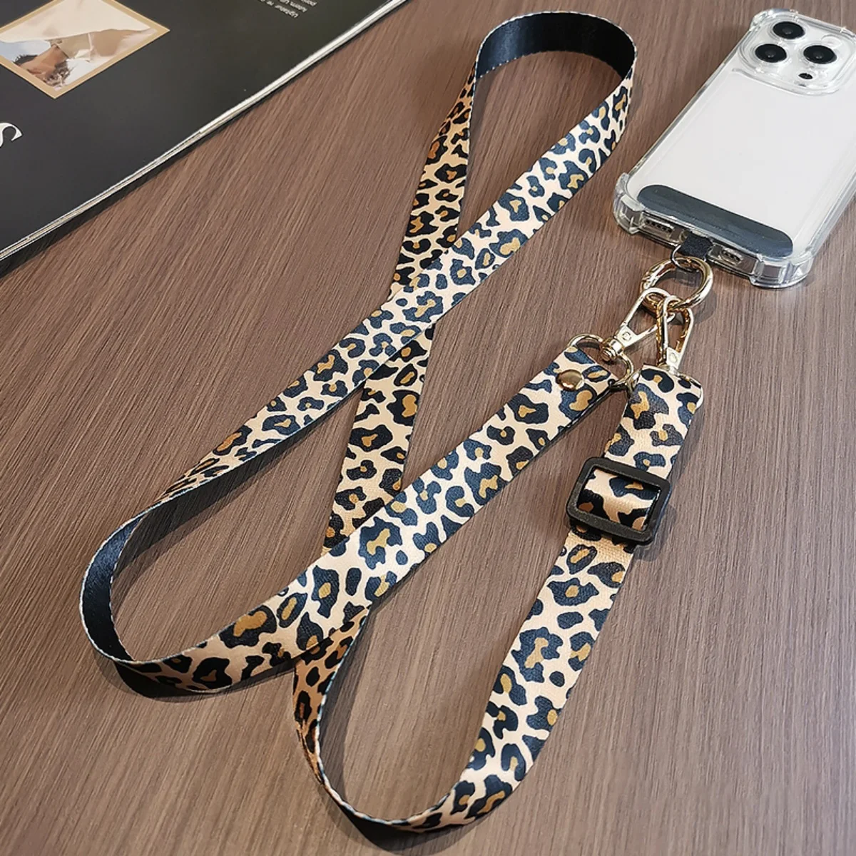 Stylish Leopard Print Phone Lanyard Shoulder Strap