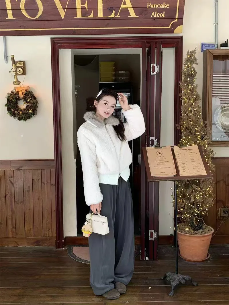 

Thiened Warm Lamb Fur Jaet Women's Spring Casual Design Dual Zipper Leisure Coat Top Quali Leather And Fur Inteation