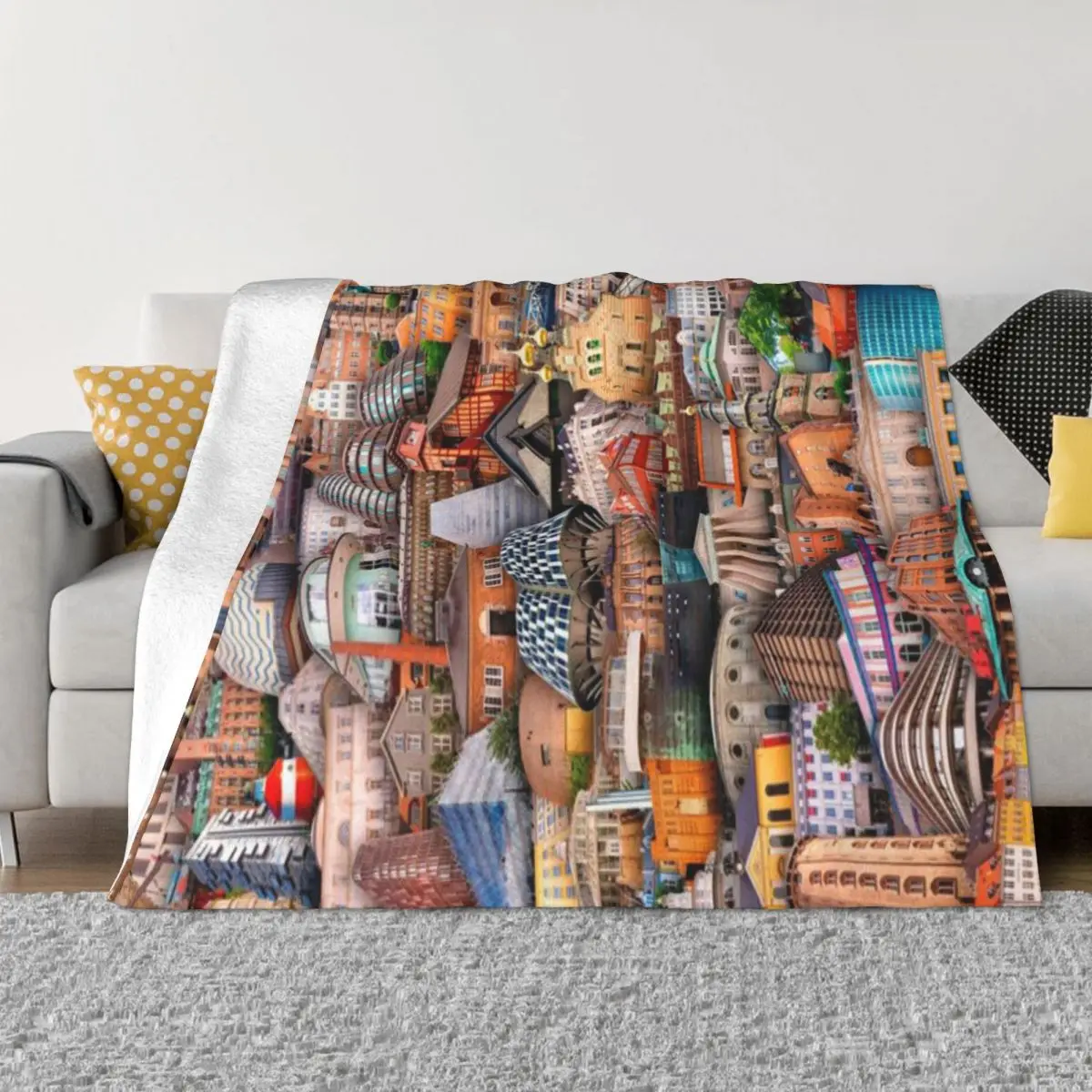 Копенгаген в Дании. Ультрамягкое одеяло из микрофлиса.