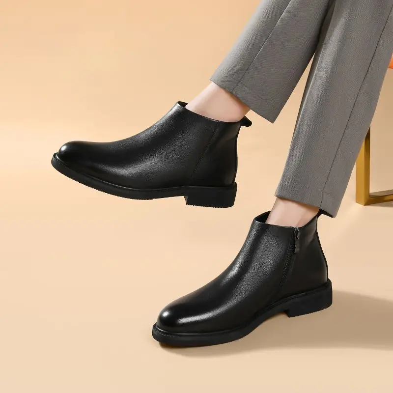 

​2025 Autumn Winter Men's Genuine Leather Fleece Lined Chelsea Boots British Style Business Soft Sole​ Black Casual Short Boots