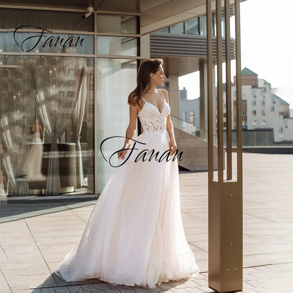 New V-Neck Backless Wedding Dress Spaghetti Straps Sleeveless A-Line Spotted Tulle Bridal Gown robe de soirée  mariage платье