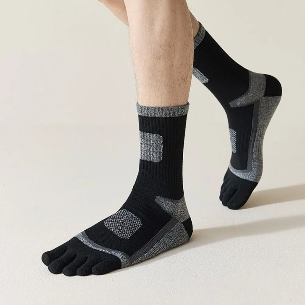Professional Breathable Five Finger Socks Quick Dry Sweat-Absorbent Split-toe Socks Anti-odor Mesh Men Socks Fitness