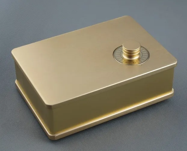 Passives Vorderstufen-Vollaluminiumgehäuse mit luxuriösem Vollaluminiumknopf kann mit der Vorderstufe 236X75X166 nach Bedarf montiert werden
